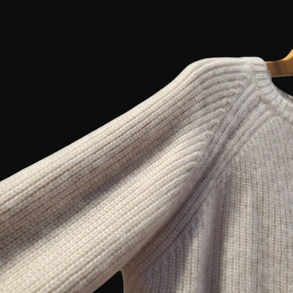 Brazeau Tricot 100% Cashmere Boxy Pullover Sweater Ivory Malibu L XL - Picture 12 of 12